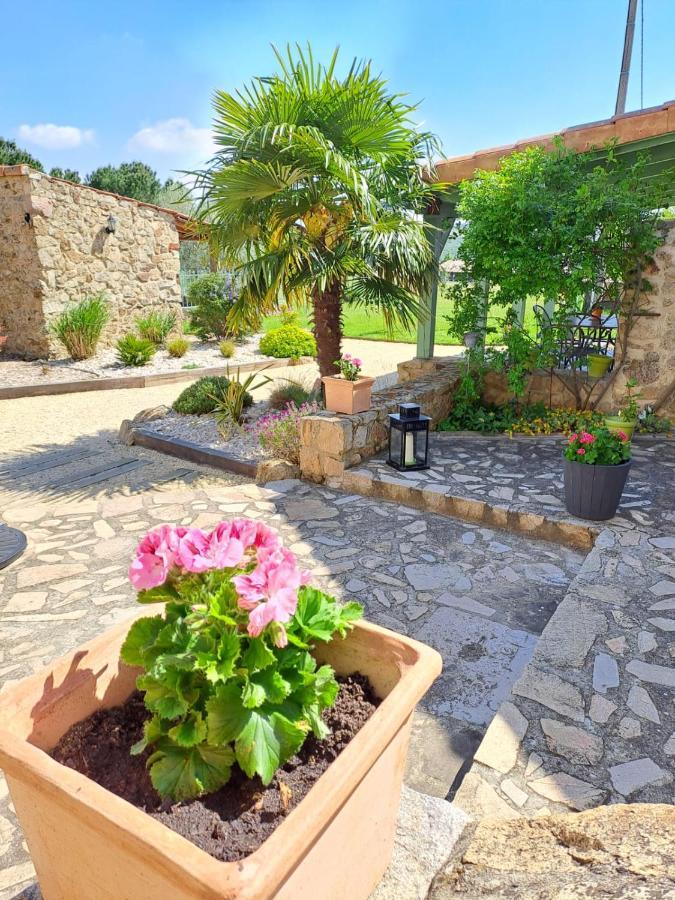 Domaine Saint Claude - Gite , Chambres D'Hotes & Hebergement Insolite Malleval Exterior foto
